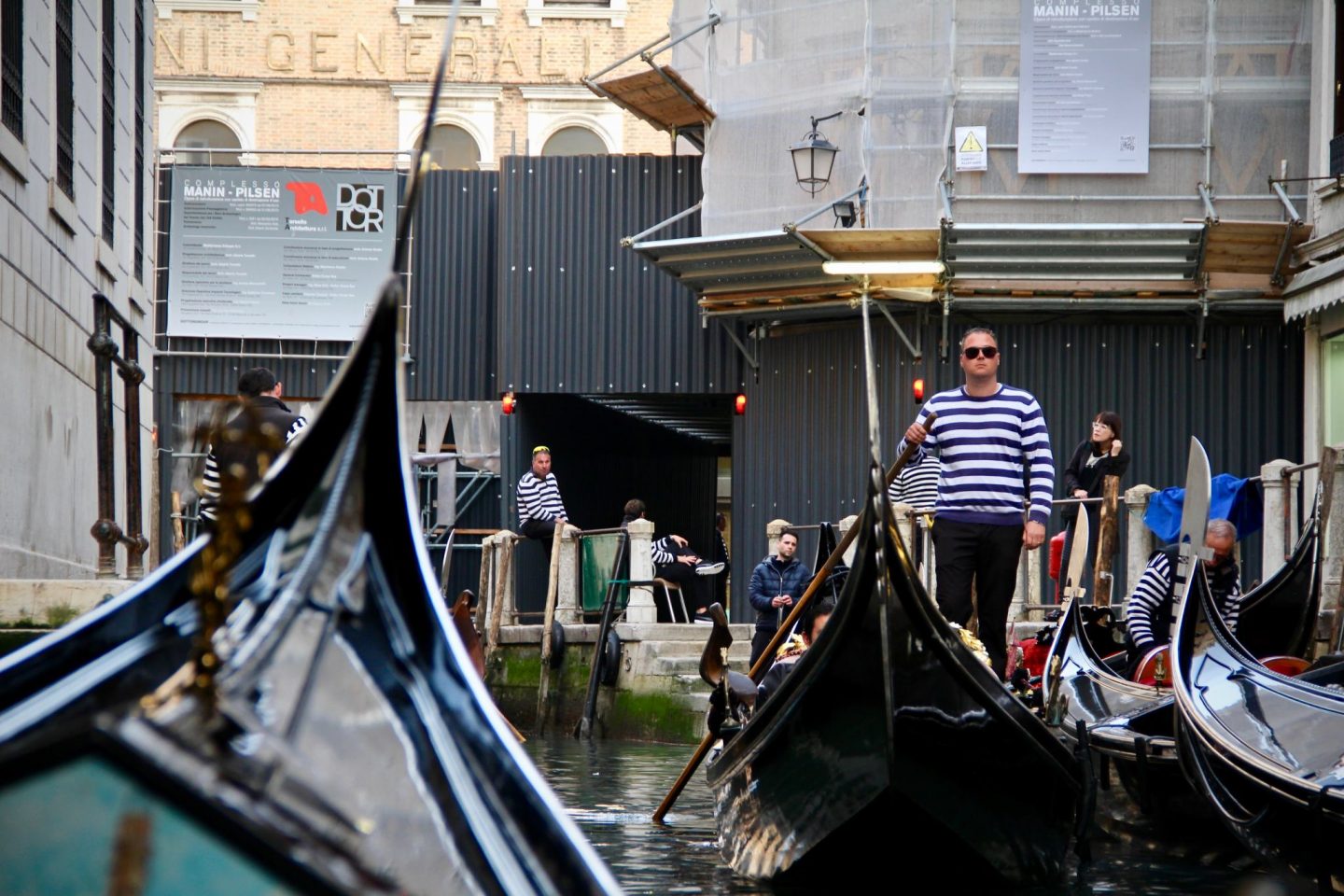Venice Gondola Ride - The Spectacular Adventurer
