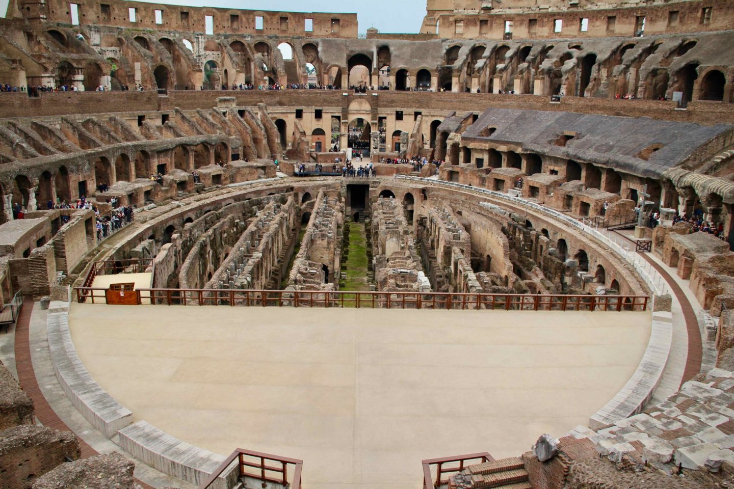 Colosseum Rome ... 24 hours in Rome Italy ... The Spectacular Adventurer