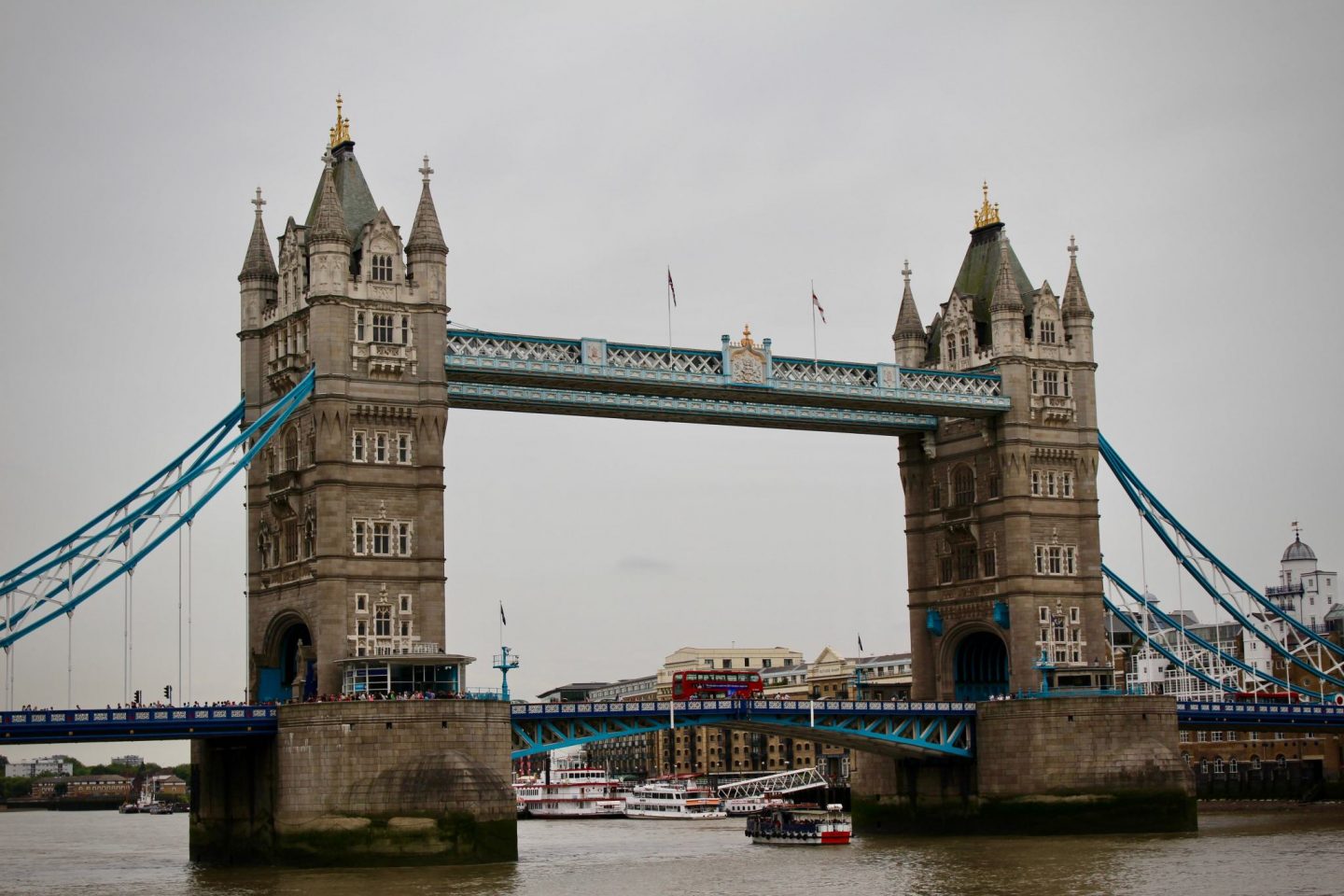 Tower Bridge ... 24 Hours Along the Thames River London ... The Spectacular Adventurer