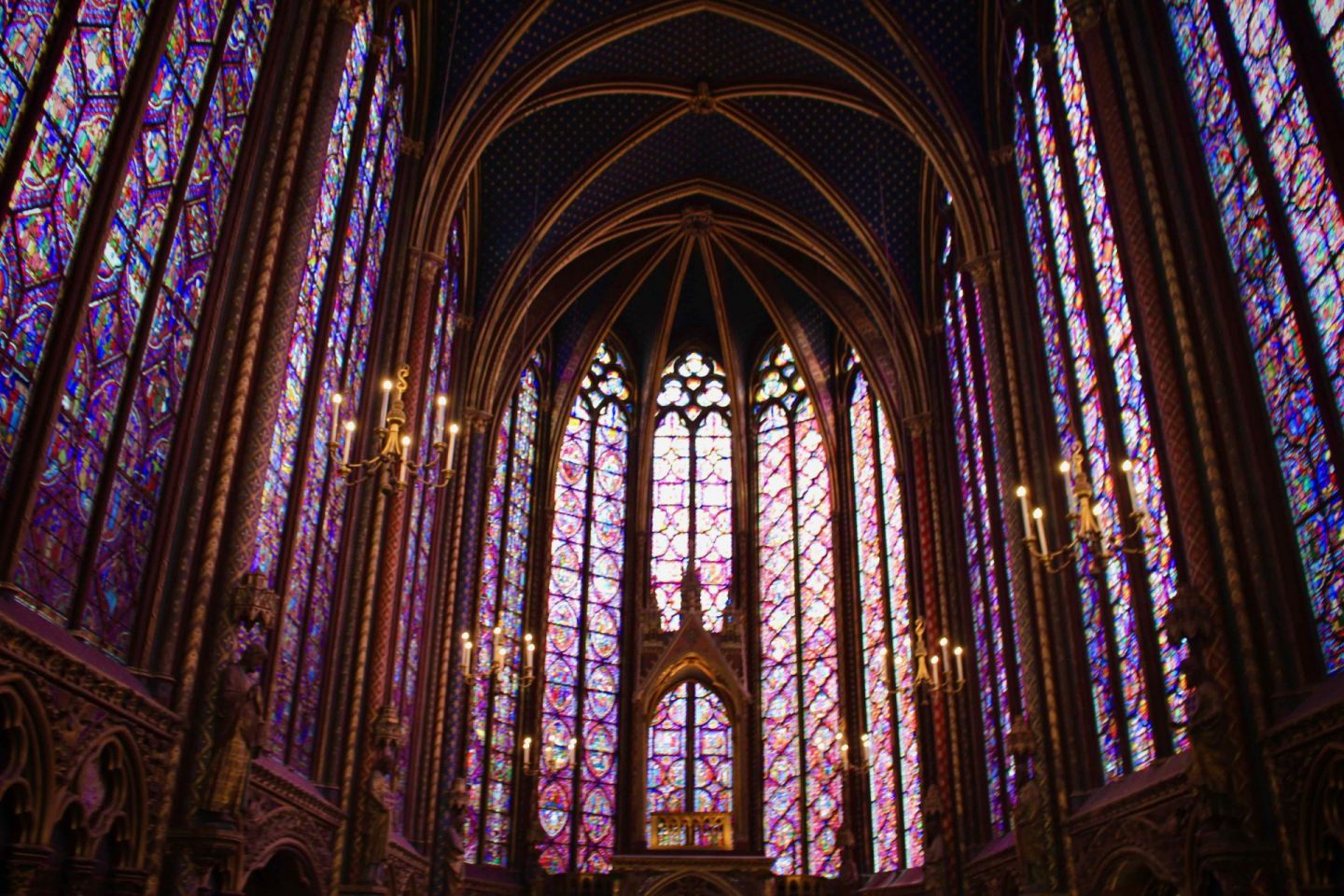 Sainte Chapelle Cathedral Stained Glass | Top 10 Things to do in Paris France | The Spectacular Adventurer