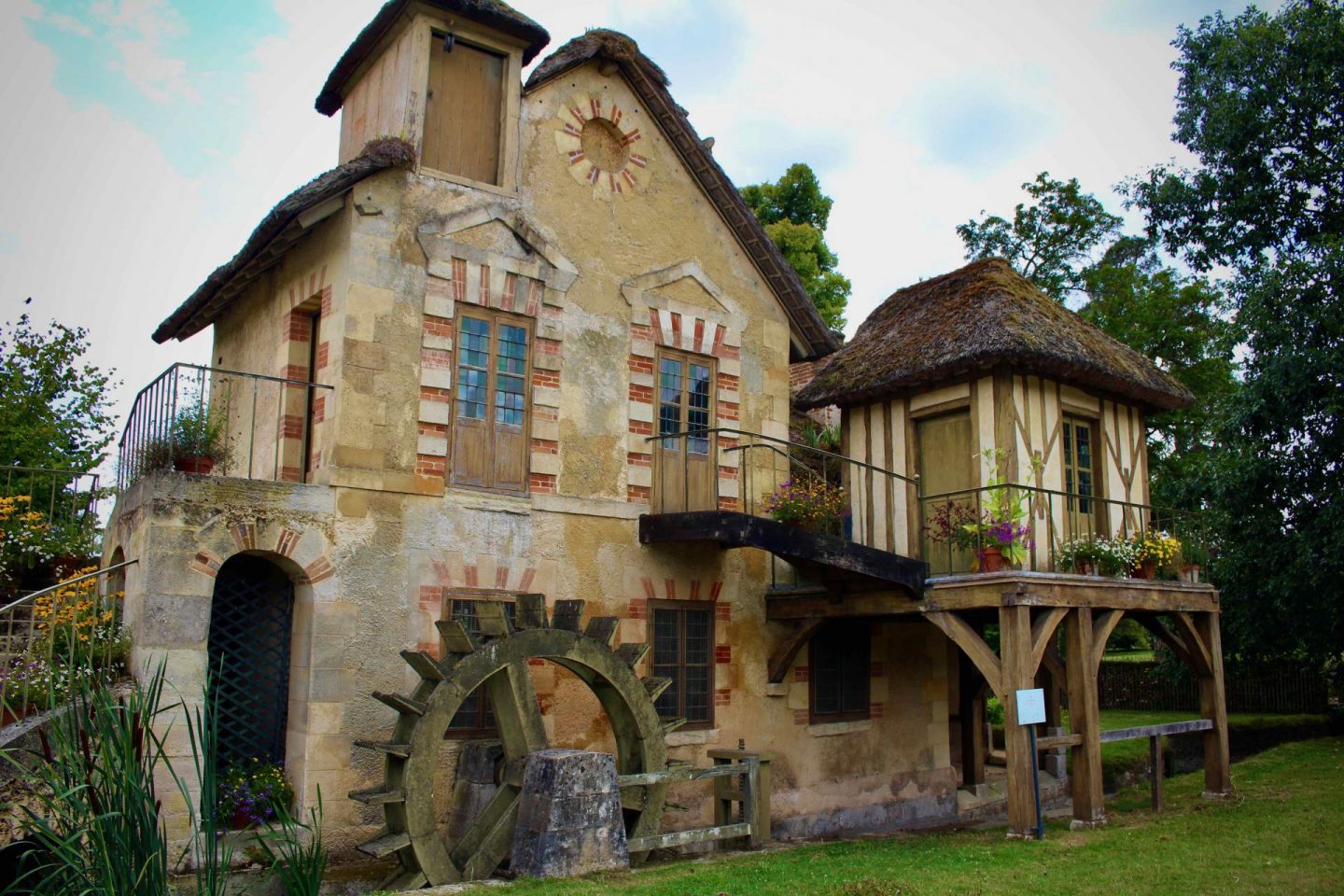 Marie Antoinette's English Hamlet | Day trip from Paris to Versailles | The Spectacular Adventurer