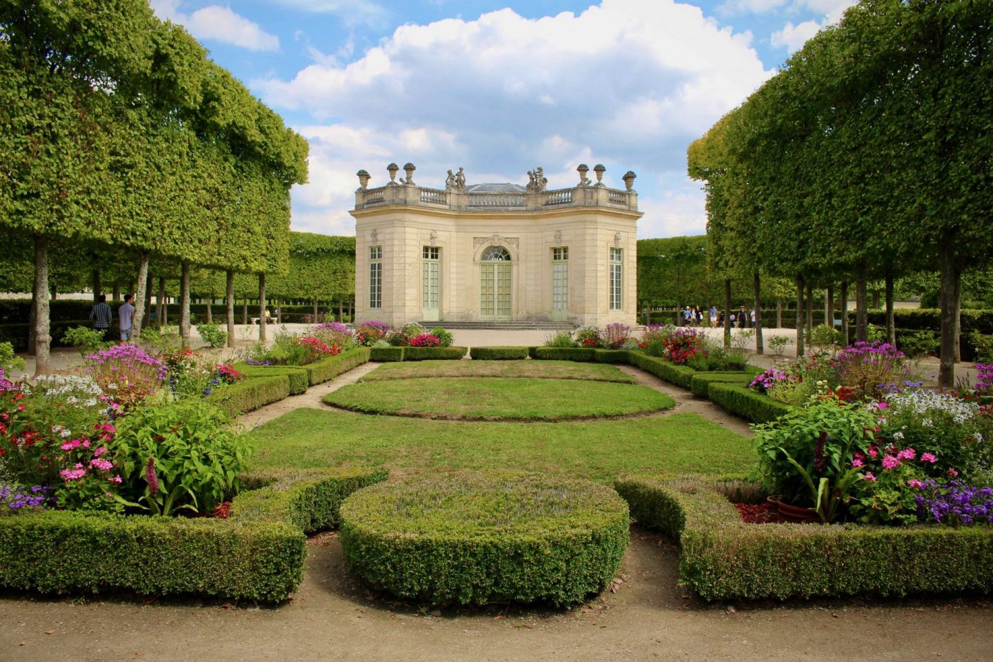 Petit Trianon | Day trip from Paris to Versailles | The Spectacular Adventurer