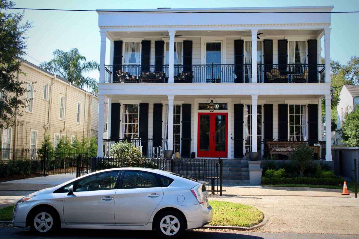 Garden District of New Orleans - The Spectacular Adventurer